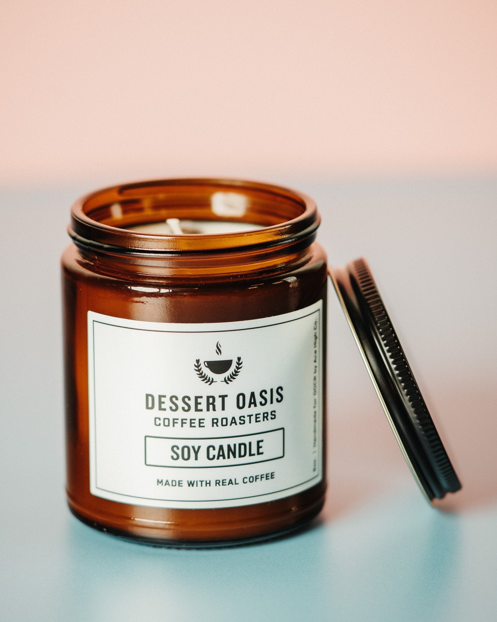 Coffee-scented soy candle